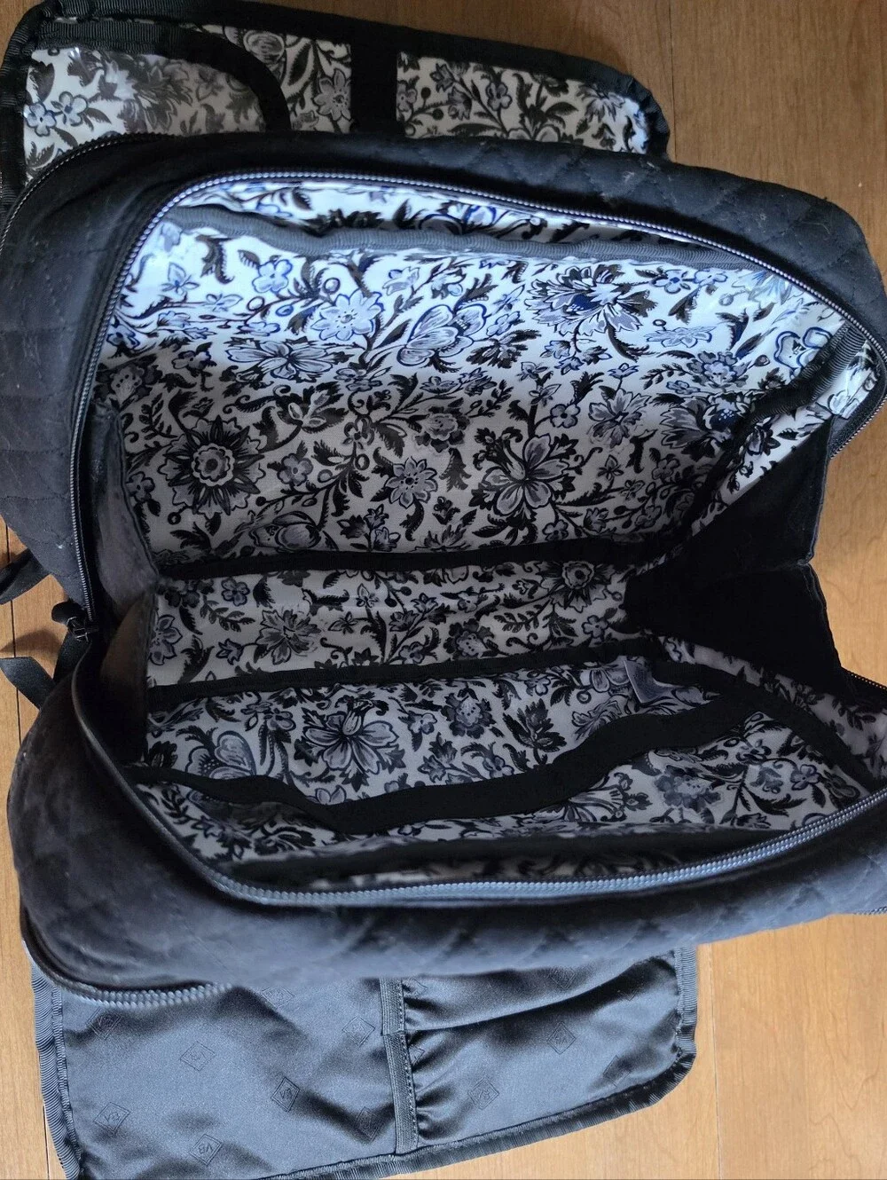 Vera Bradley Black Quilted Travel Toiletry Bag